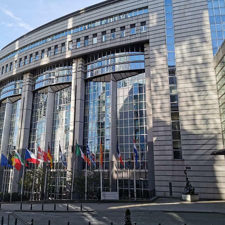 Cosy Europarlament Apartment Bryssel Exteriör bild